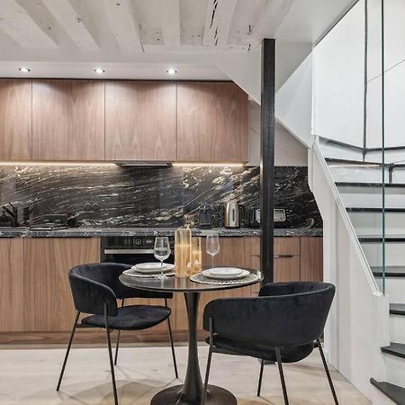 Duplex Parisien Pres Du Louvre Διαμέρισμα Εξωτερικό φωτογραφία